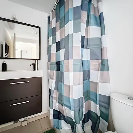 Apartment Paisible - Metro Centre
